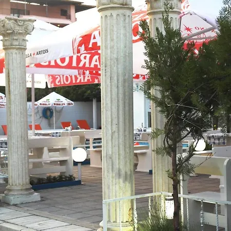 Prestige House Хотел