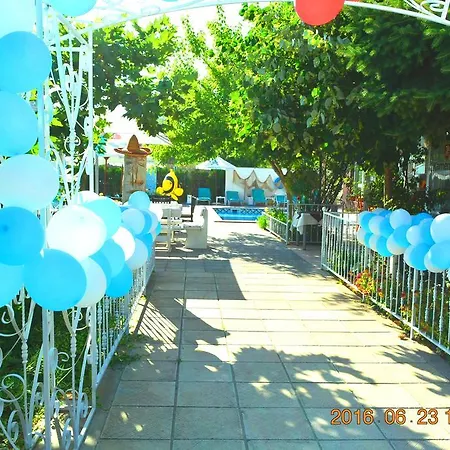 Prestige House Napospart